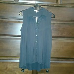 Black sleeveless blouse